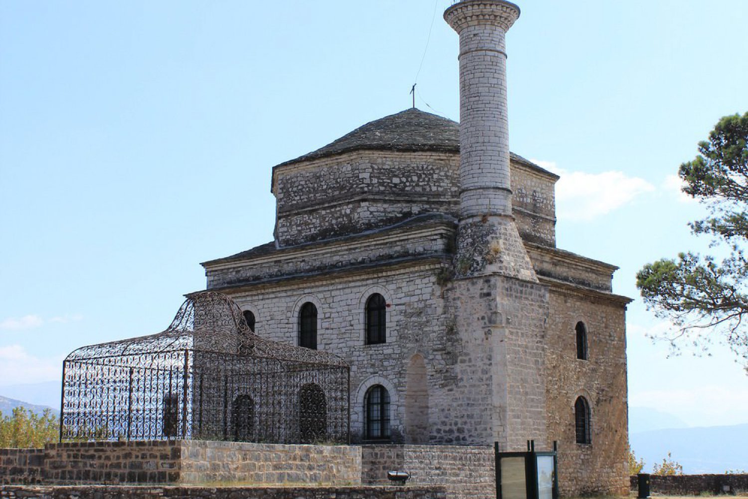 The Ali Pasha's Tomb